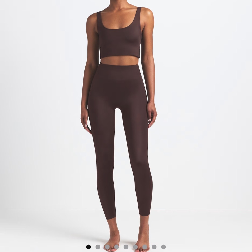 Skims Nike Women's Brown High-Waisted Leggings